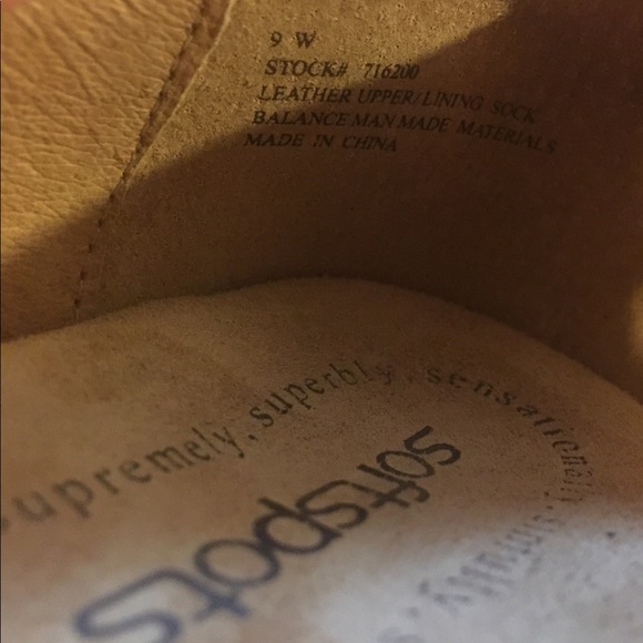 SoftSpot size 9 comfy shoes - Picture 5 of 5